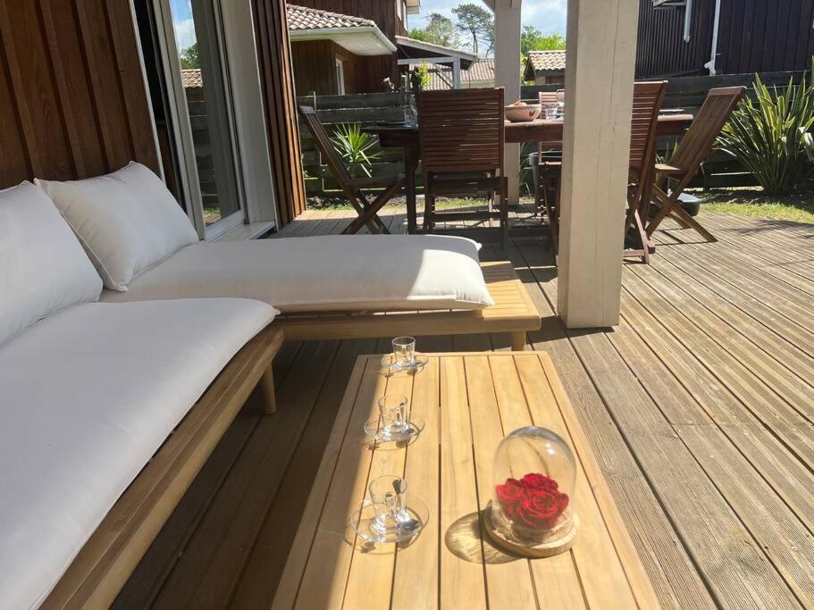 Villa Avec Piscine Proche Du Lac لا تاسْتْ دو بوك المظهر الخارجي الصورة